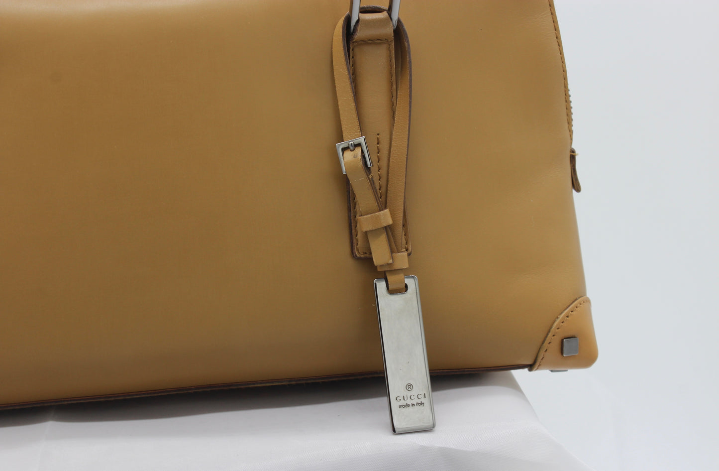 Gucci Tan Leather Shoulder Bag