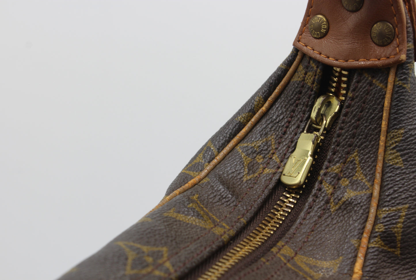 Louis Vuitton Boulogne Monogram Logo GHW Baguette Hobo Shoulder Bag
